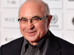 É morto Bob Hoskins
