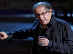 Celentano a Napolitano: “Presidente, dia la grazia a Corona”