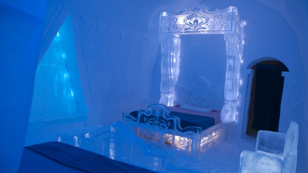 La Frozen Suite all'Hotel de Glace, in Canada