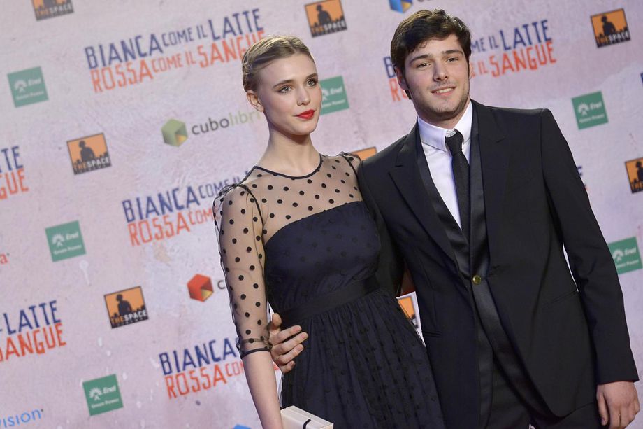 Gaia Weiss e Filippi Scicchitano alla prima del film (Foto: Lapresse)