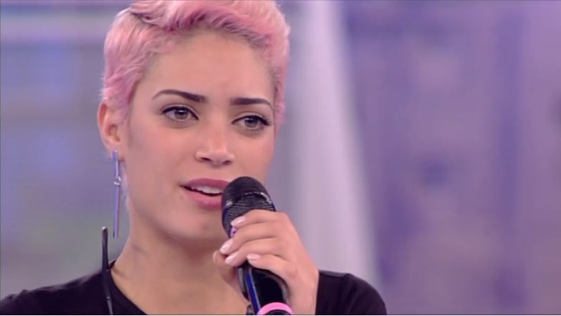 Amici 15 Chi E Elodie Di Patrizi Cantante Della Squadra Bianca Blog Di Cultura