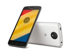 Moto C e Moto C Plus specifiche e prezzi ufficiali Italia