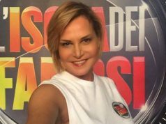 Simona Ventura strizza l’occhio a L’Isola dei Famosi