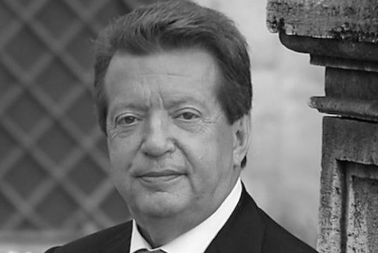 Vittorio Cecchi Gori racconta la sua solitudine Vittorio Cecchi Gori racconta la sua solitudine