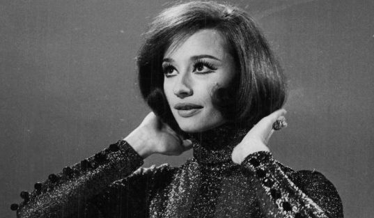 raffaella carrà giovane