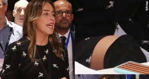 Maria elena boschi stivali sexy