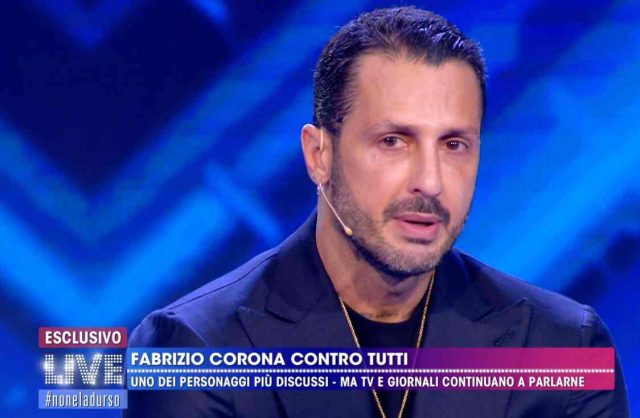 fabrizio corona barba d'urso